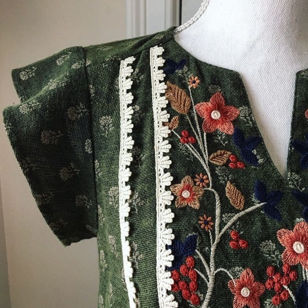 Embroidered Cotton Dress - Picture 4 of 4